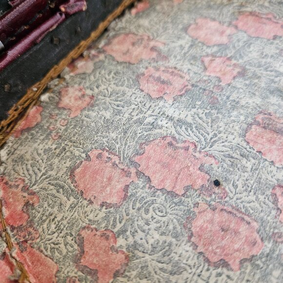 Vintage 30s 40s Childs Girls Leather Suitcase Bag Case Mary Quite Contrary Rhyme - Picture 9 of 9